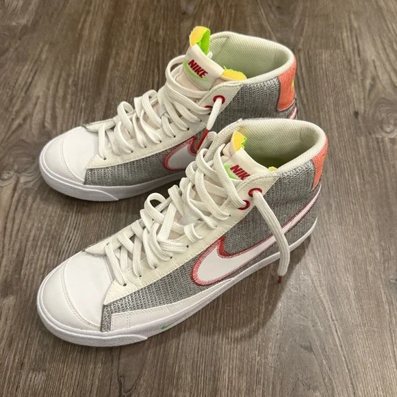 Nike Blazer Mid ’77 – Grey/Sport Red/Electric Green – Size 8.5 - Picture 6 of 14
